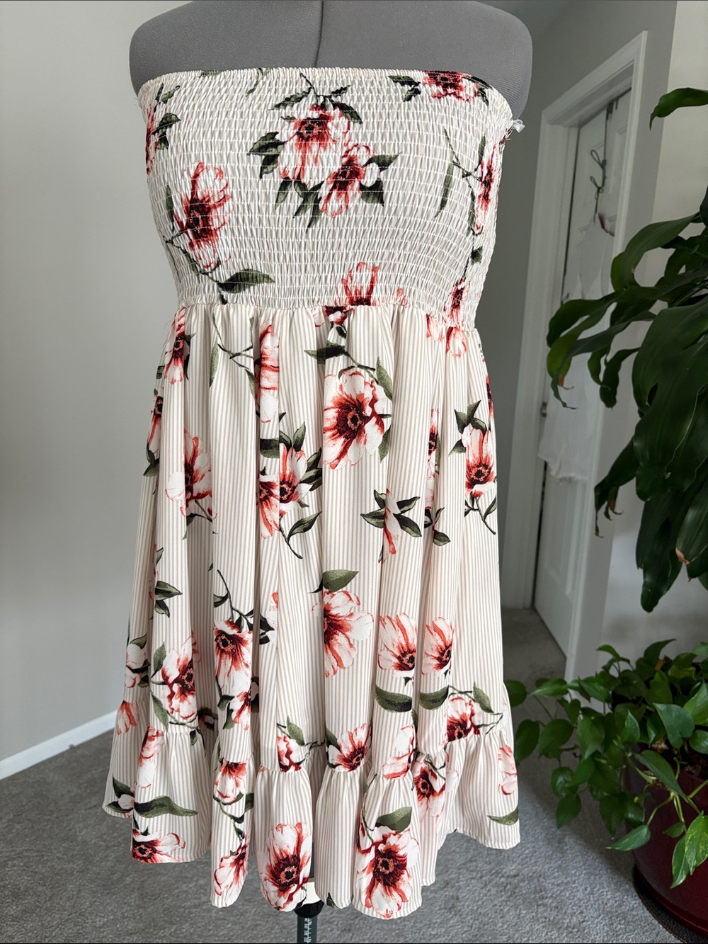 She + Sky Cream Floral Smocked Midi Dress